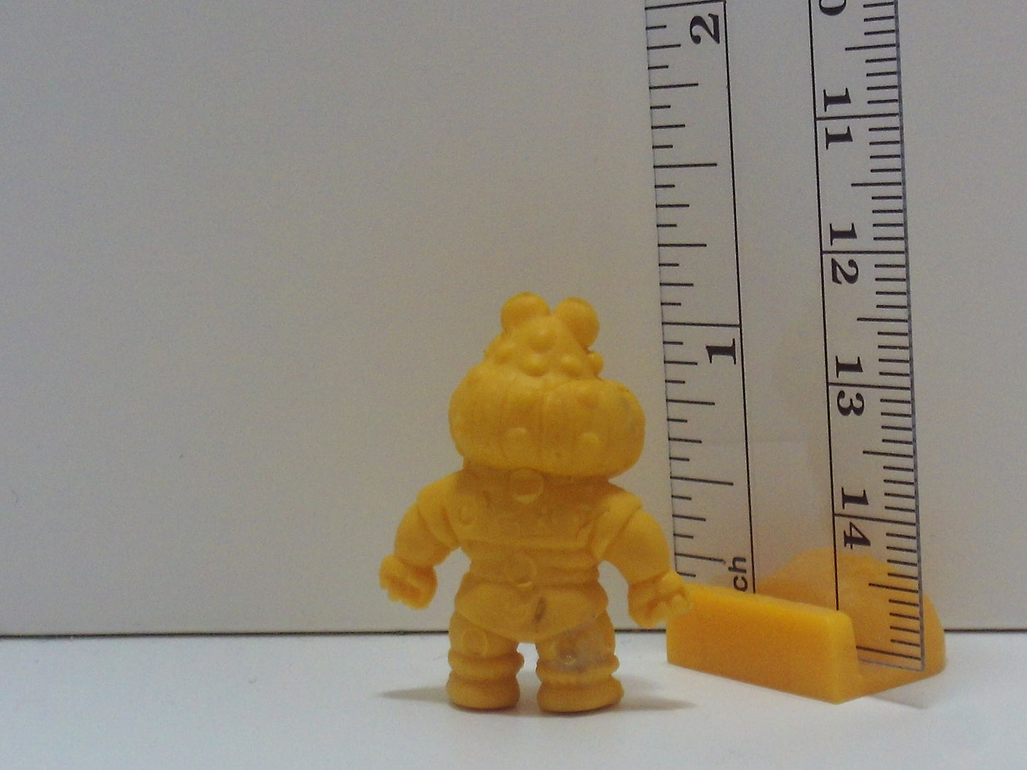 Dark Yellow Mustard Kinnikuman Keshi