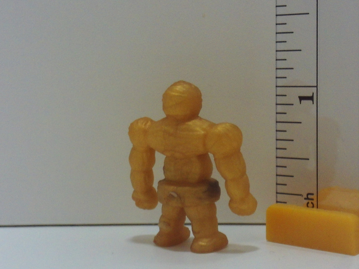 Gold Big Body Chibi Keshi