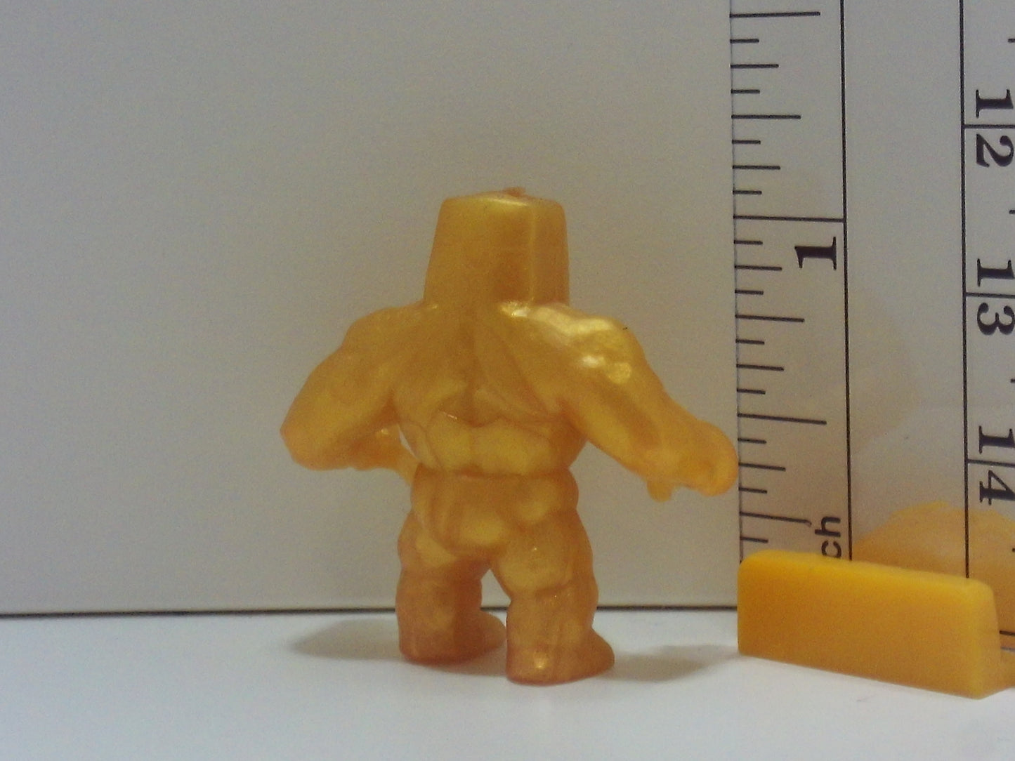 Gold Big Body Chibi Keshi