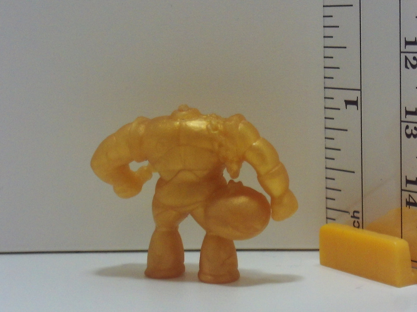 Gold Big Body Chibi Keshi