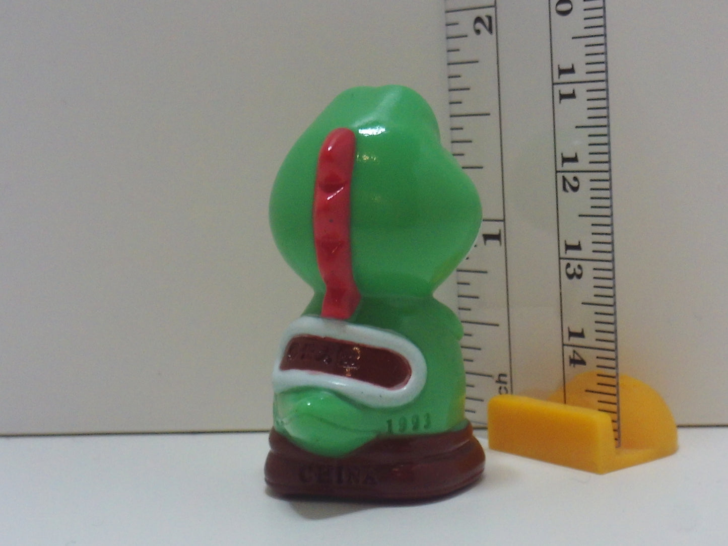 Super Mario Bros Yoshi Hollow Finger Puppet