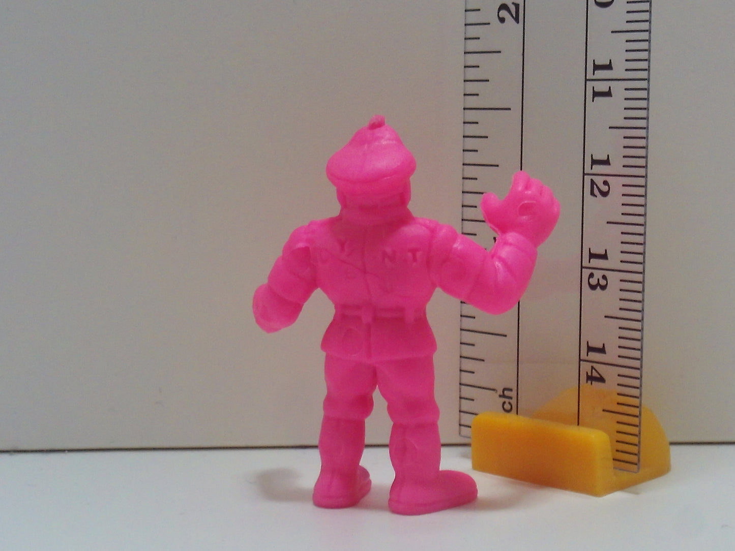 Hot Pink Kinnikuman Keshi