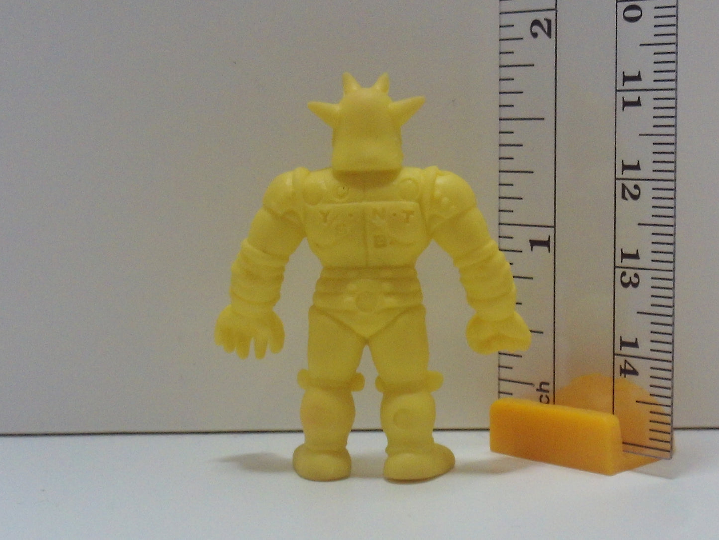 Kinkeshi Later Part Yellow Kinnikuman Keshi