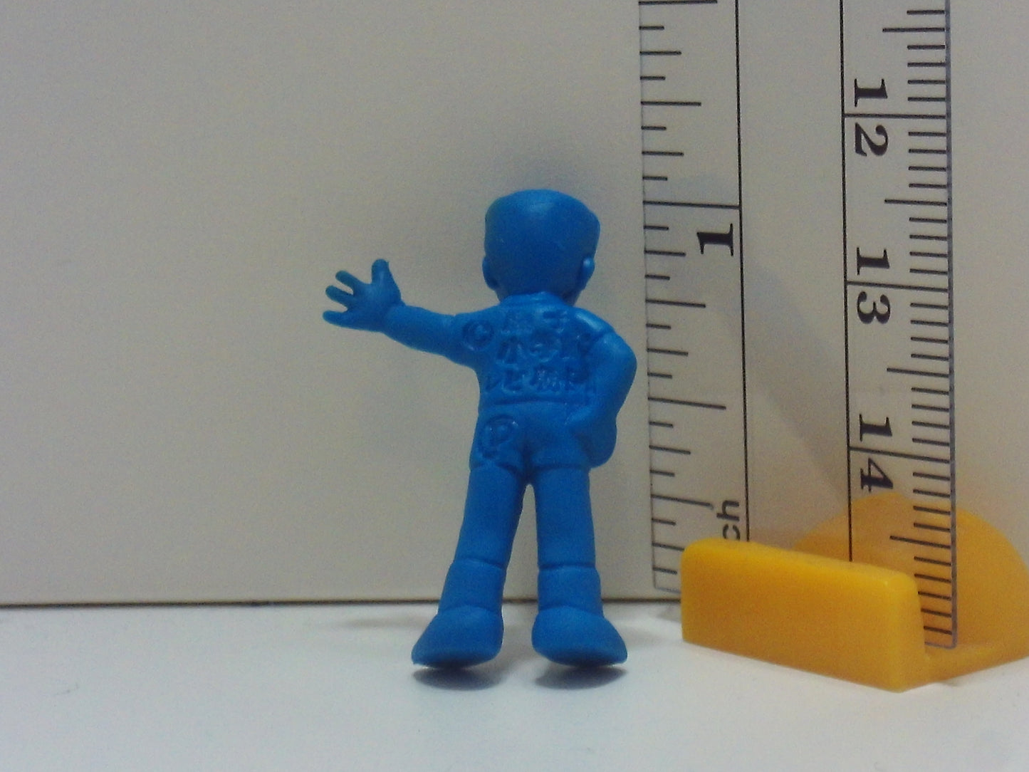 Doraemon Keshi Figure