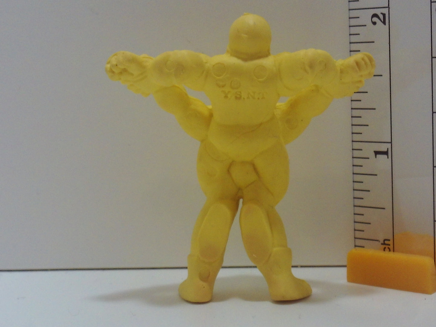 Yellow Technique Kinnikuman Keshi