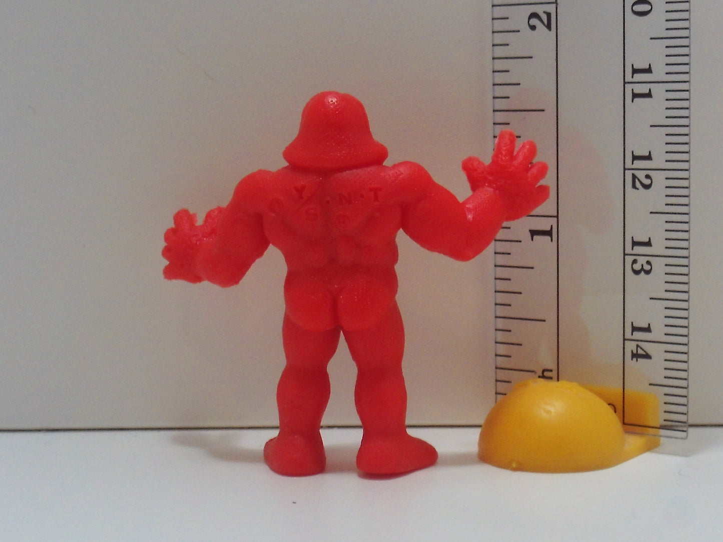 Glossy Red Kinnikuman Keshi
