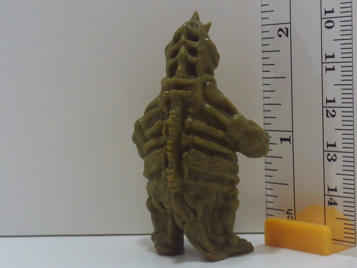 Large Kaiju Keshi
