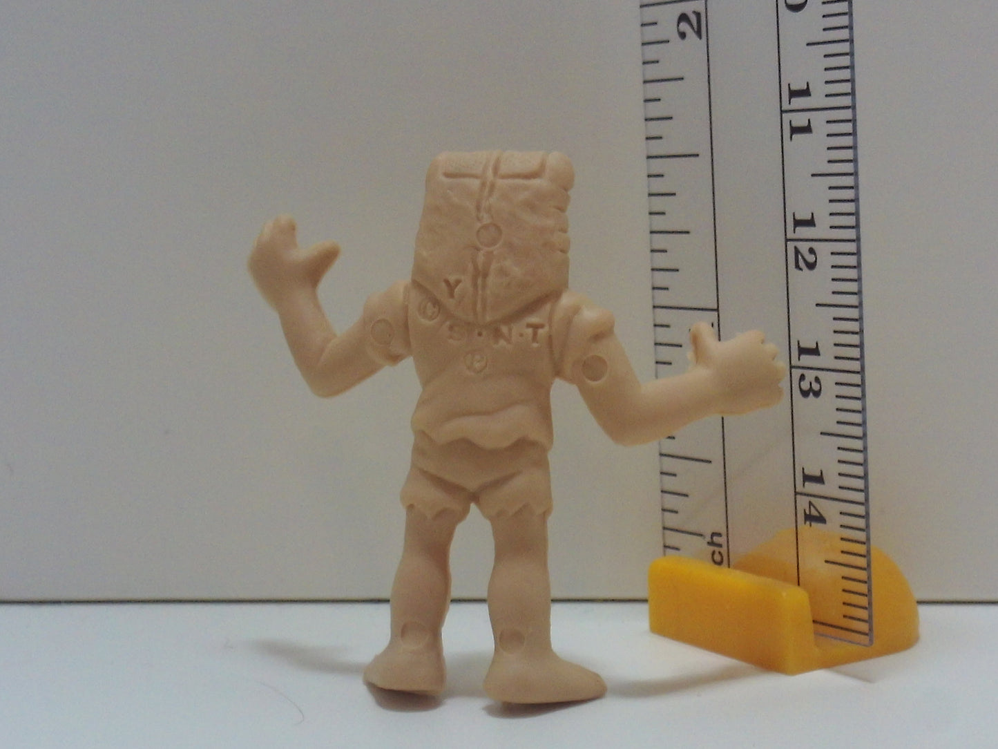 Beige/Tan Kinnikuman Keshi