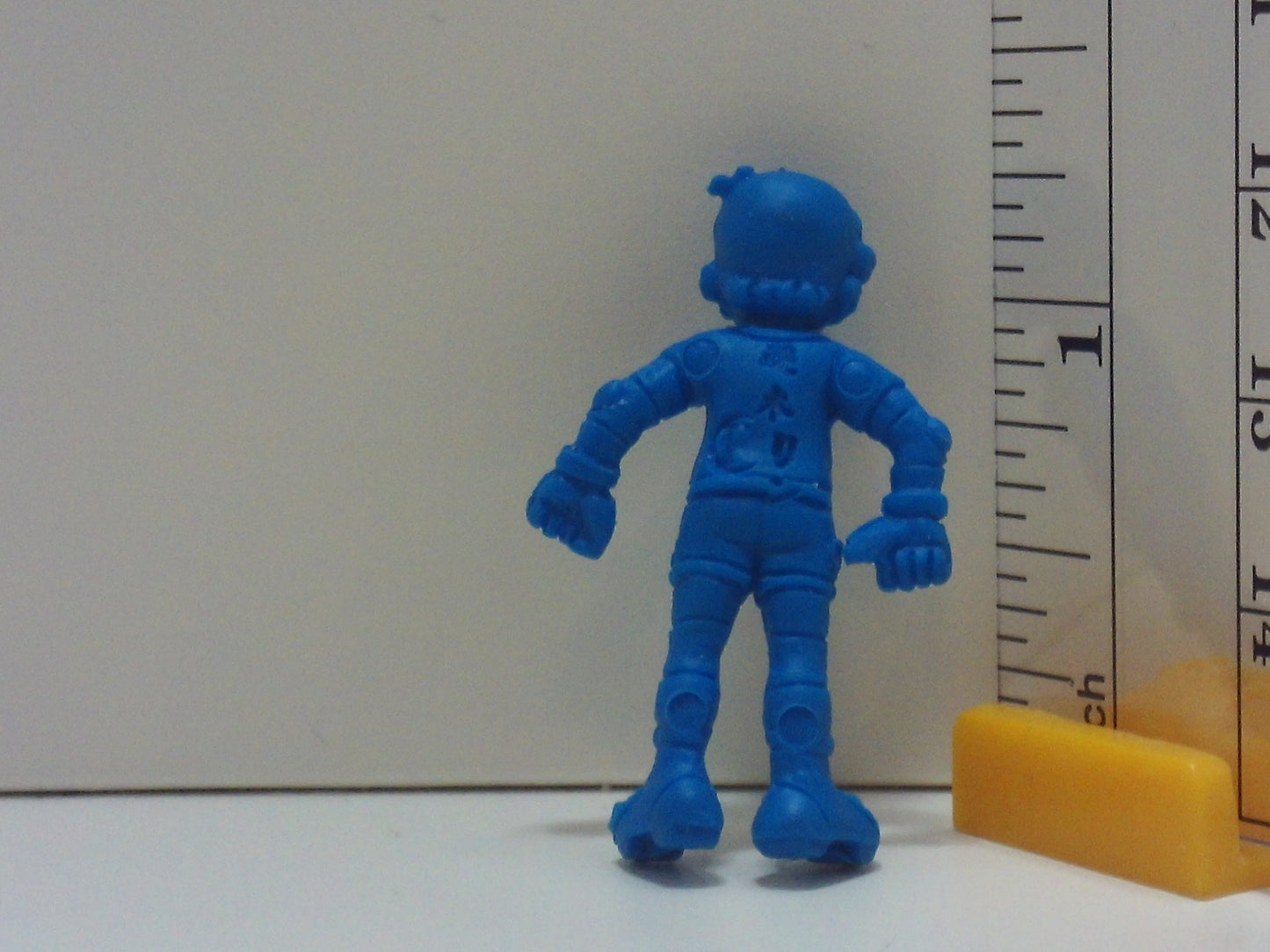 Muteking, The Dashing Warrior Keshi Figure