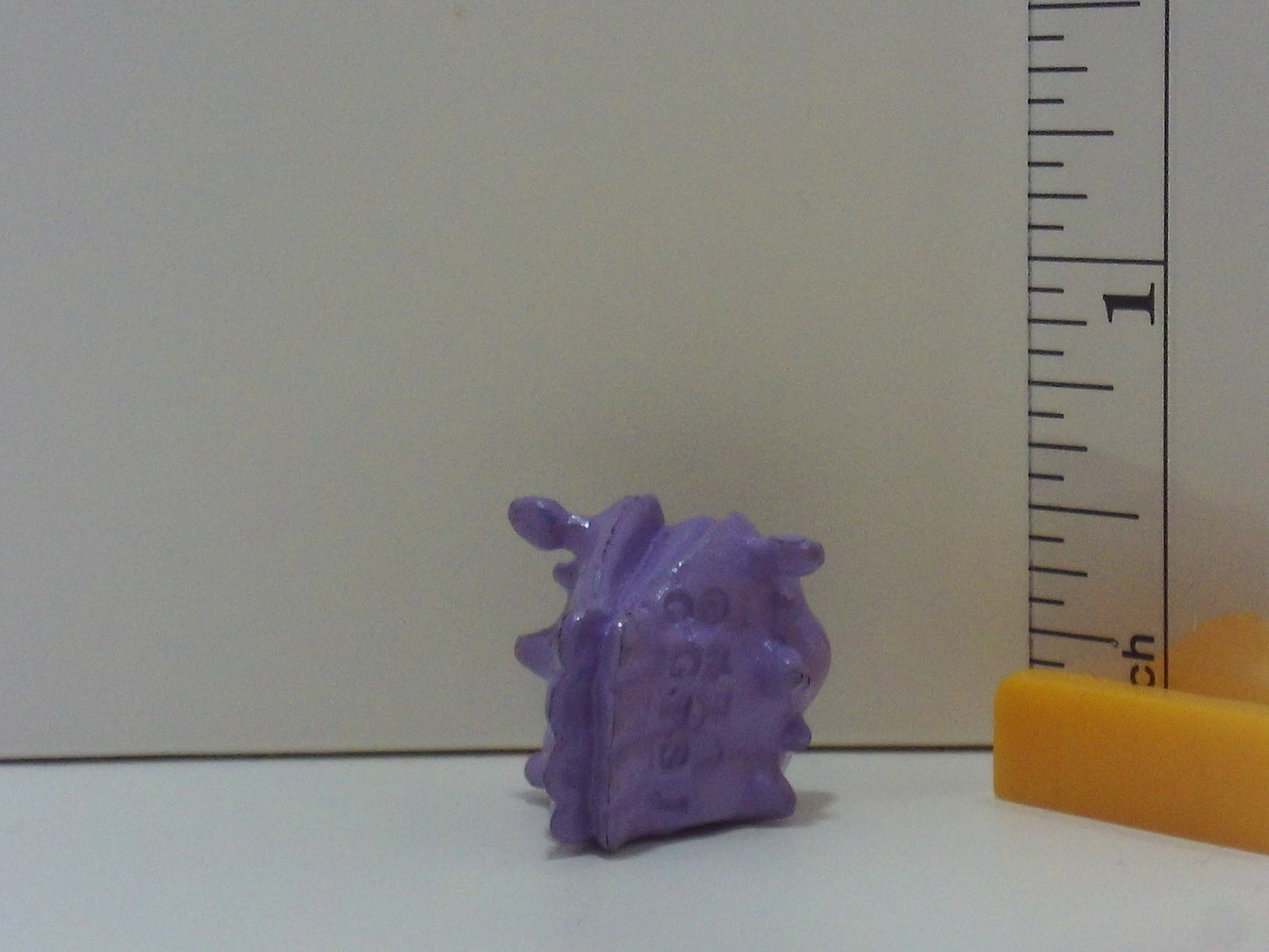 Pokemon Painted Keshi Figure