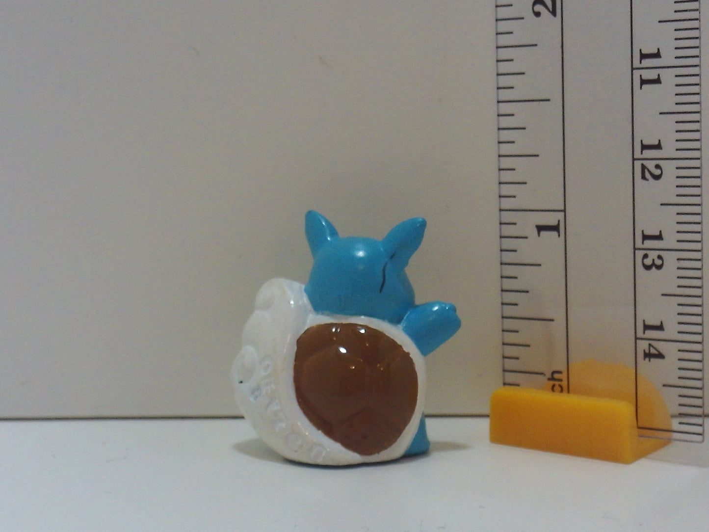 Pokemon Painted Keshi Figure