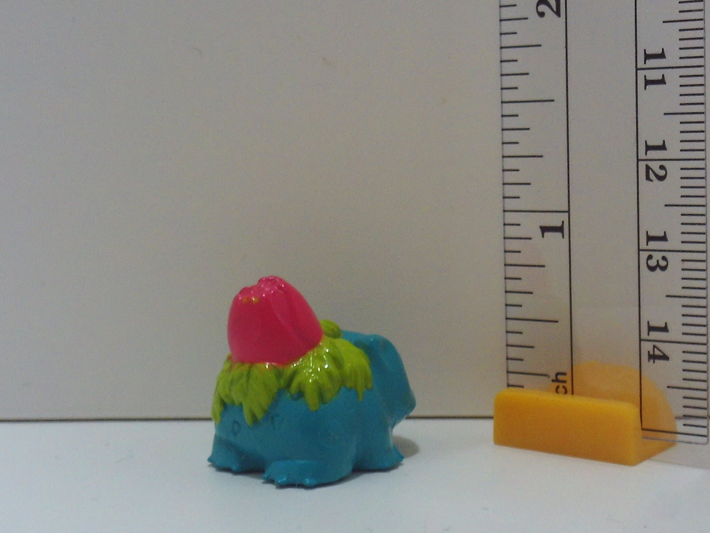 Pokemon Painted Keshi Figure
