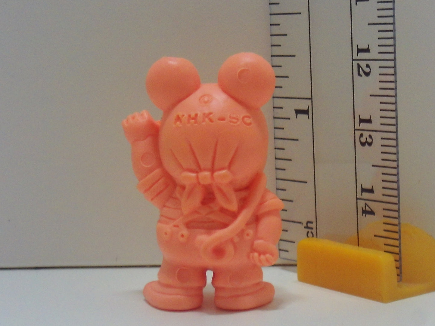 Parasol Henbee Keshi Figure
