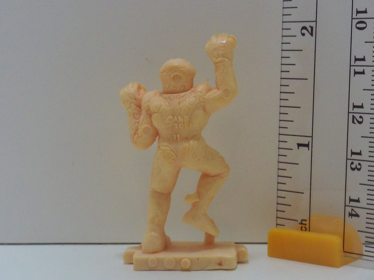 Tokusatsu Sentai Pedestal Keshi