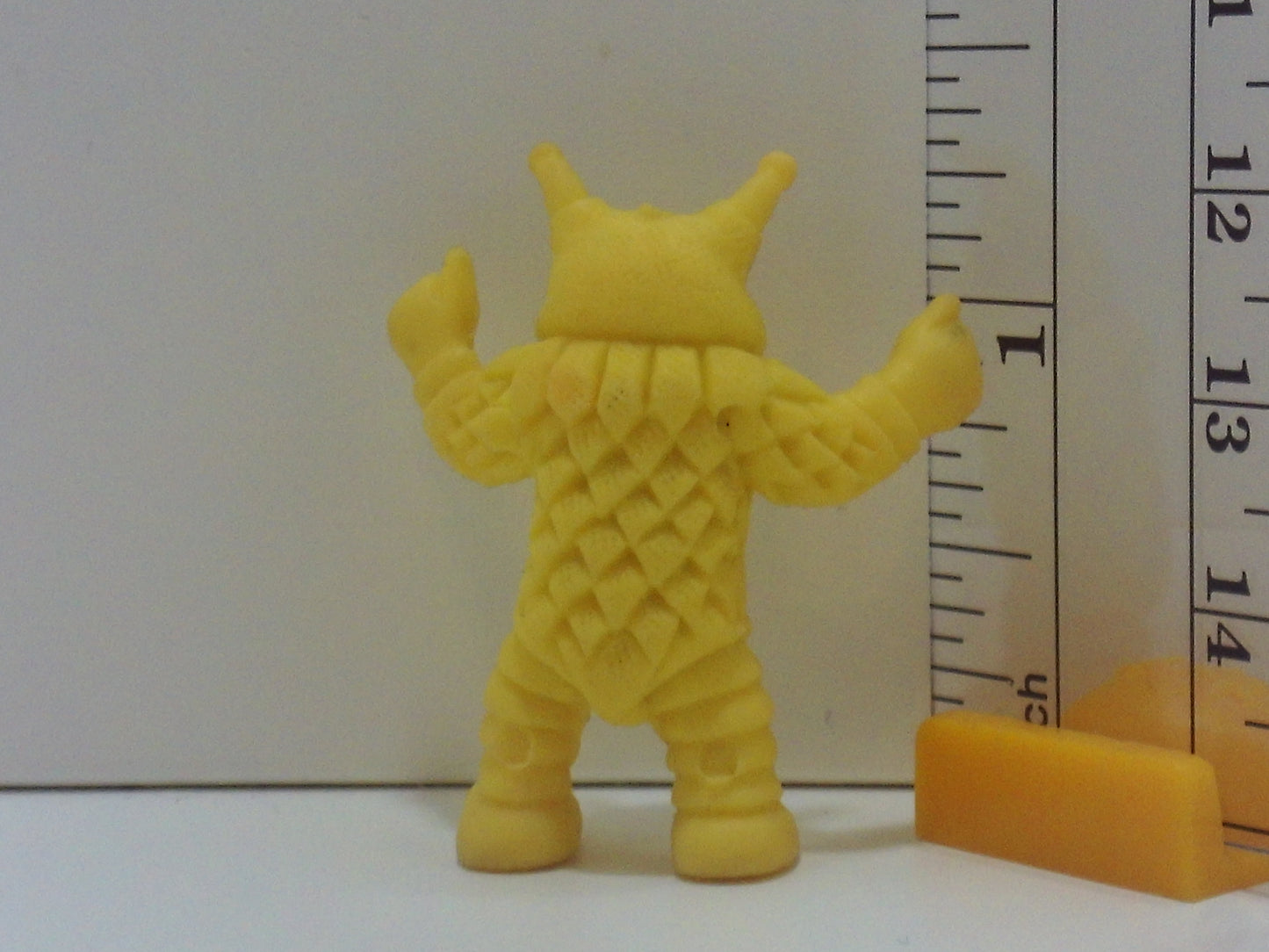 Standard Kaiju Keshi