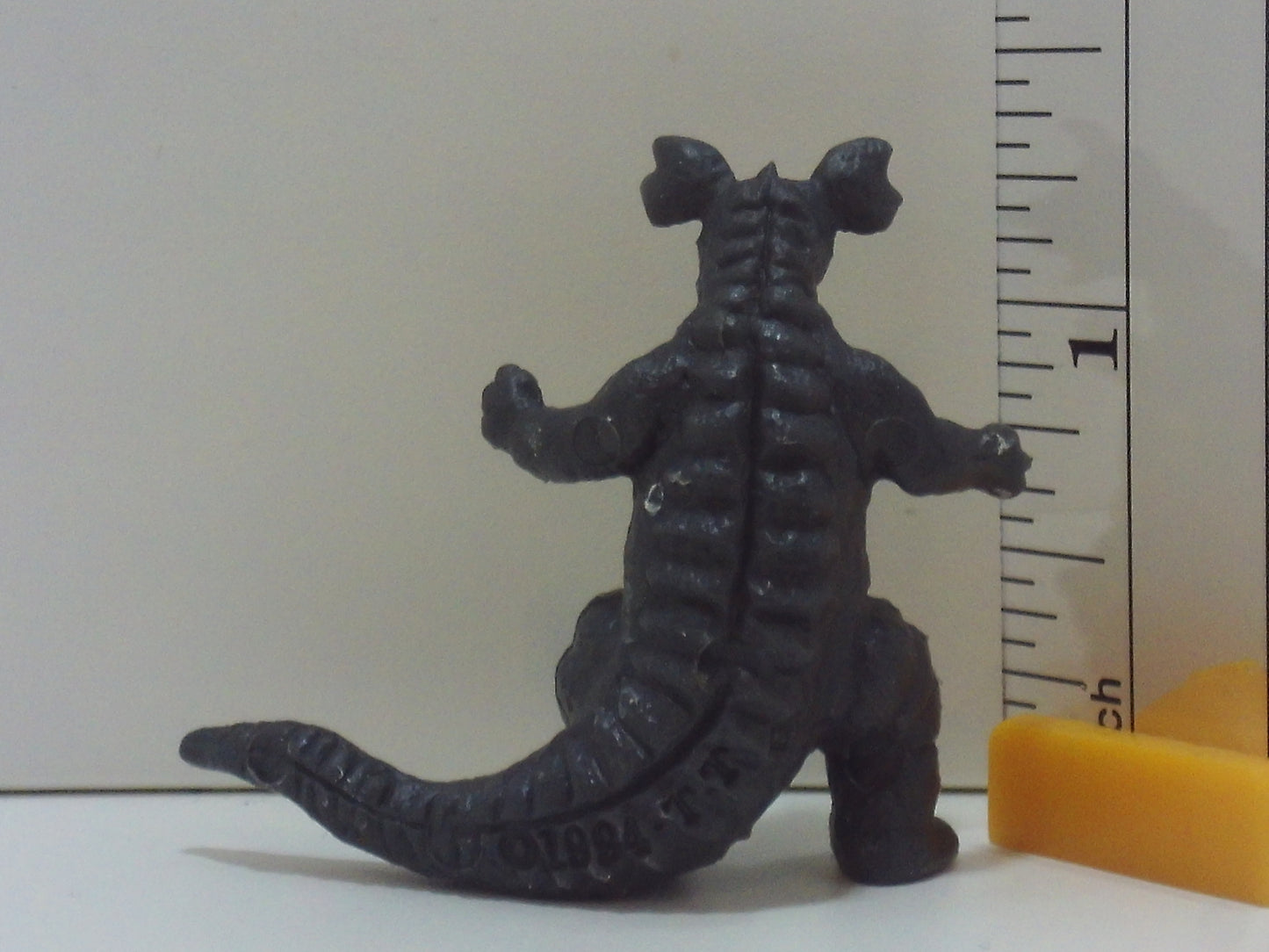 Standard Kaiju Keshi