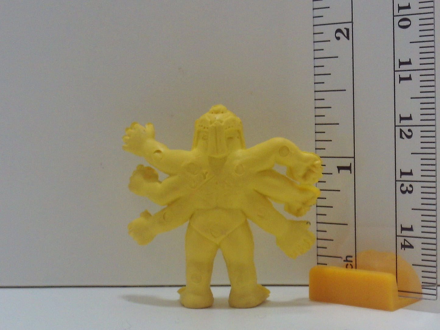 Light Yellow Canary Kinnikuman Keshi