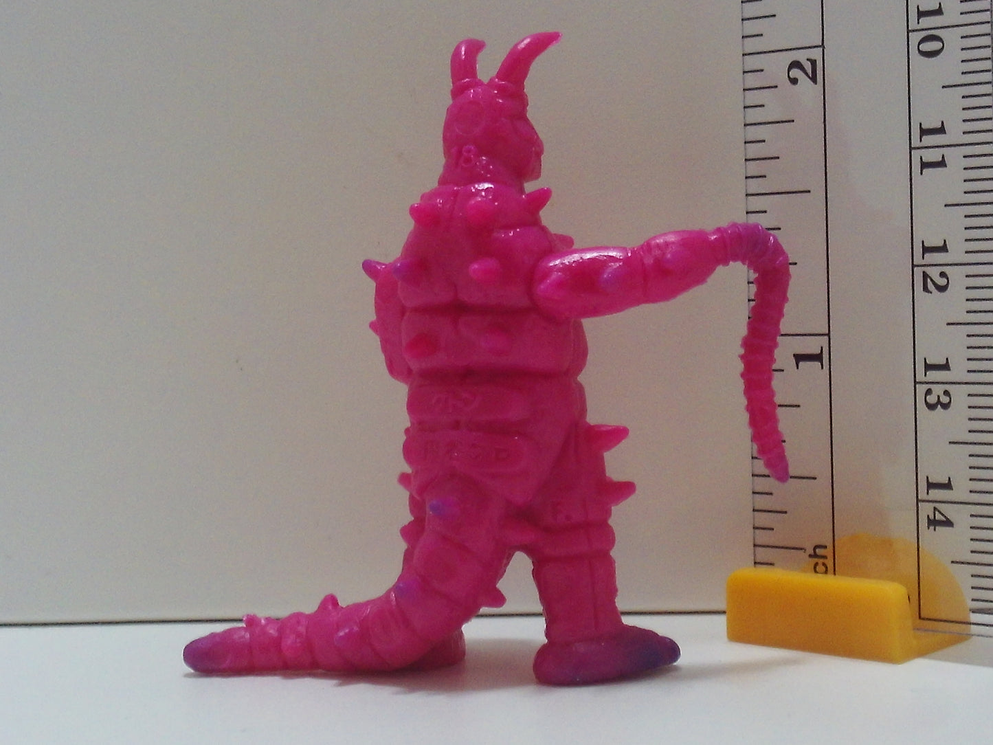 Large Kaiju Keshi