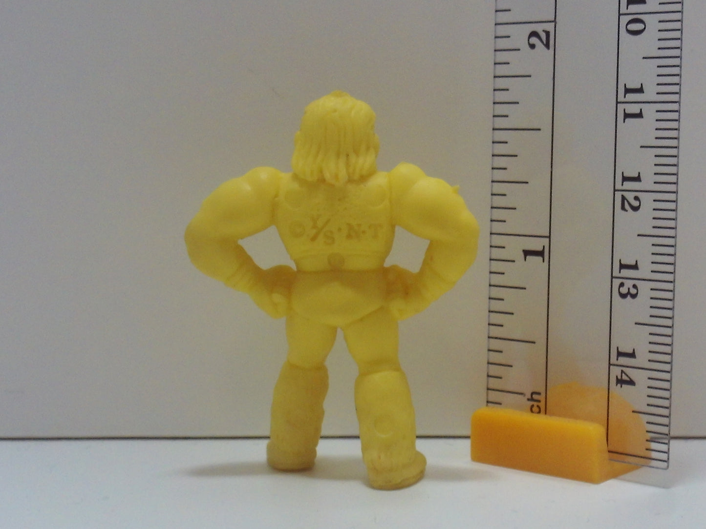 Yellow Kinnikuman Keshi - Japanese Rubber Keshi Keshigomu Anime Manga Video Game figure Takarabako at Kingkeshi.com