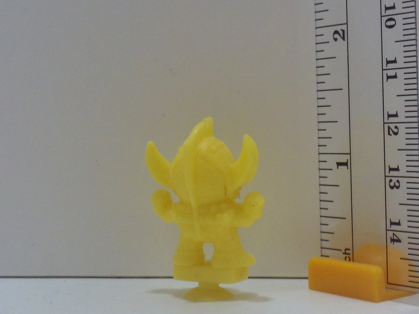 Ultraman Suction Cup Keshi