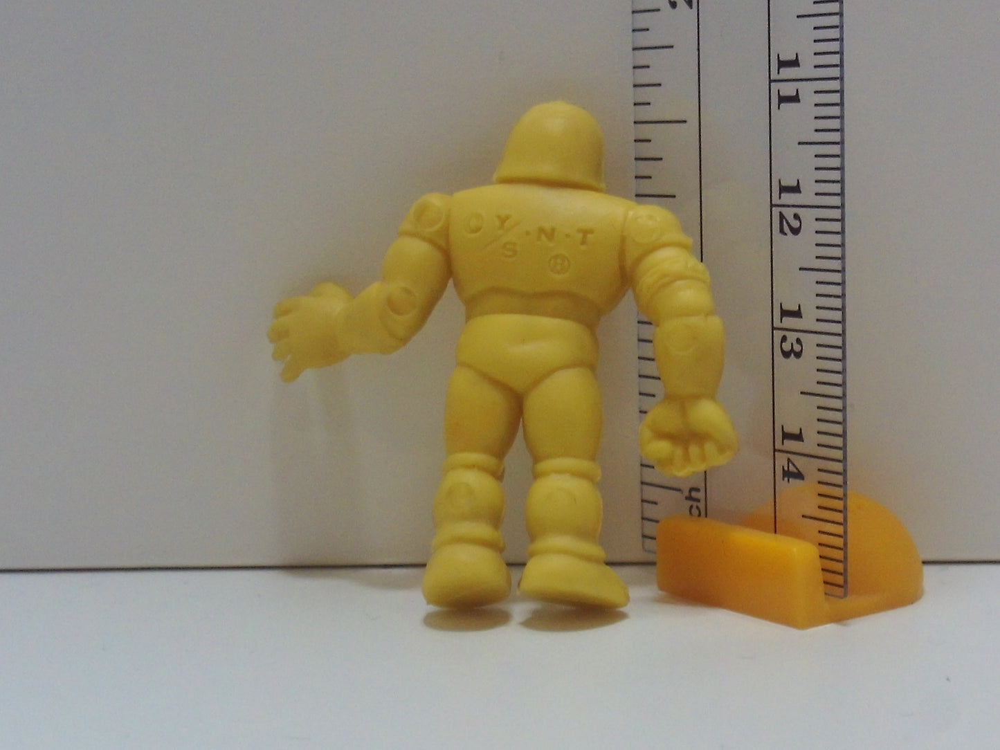Kinkeshi Later Part Yellow Kinnikuman Keshi