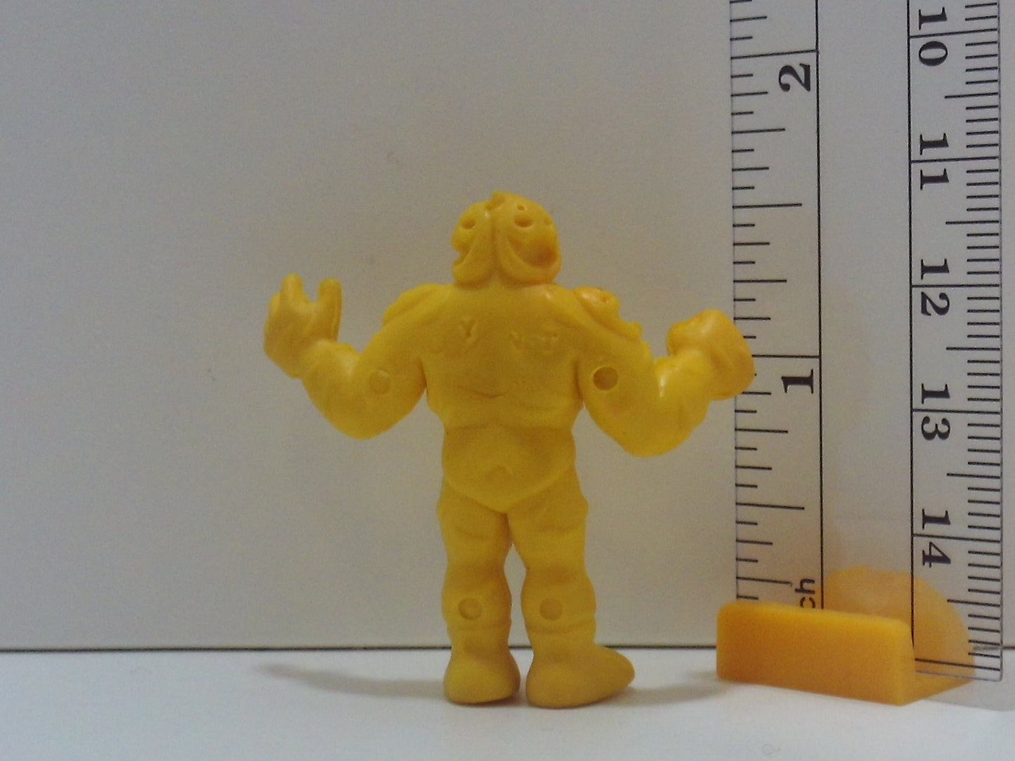 Dark Yellow Mustard Kinnikuman Keshi