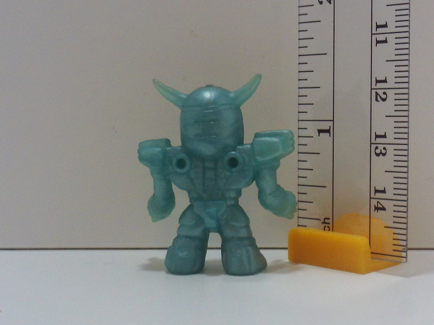 Lotte Shokugan Joint Robo Kids Keshi Figure