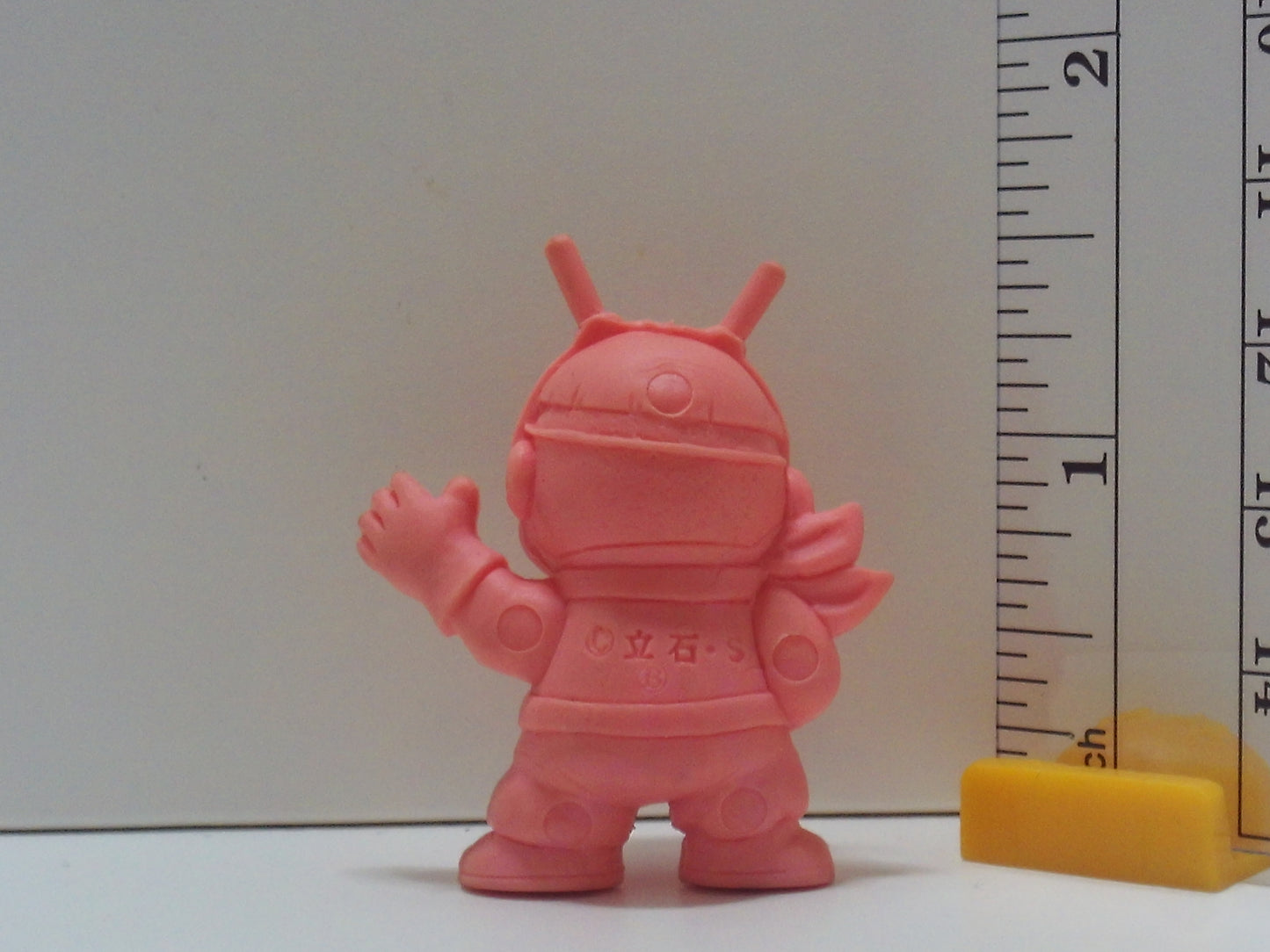 Superman Kintaman Keshi Figure