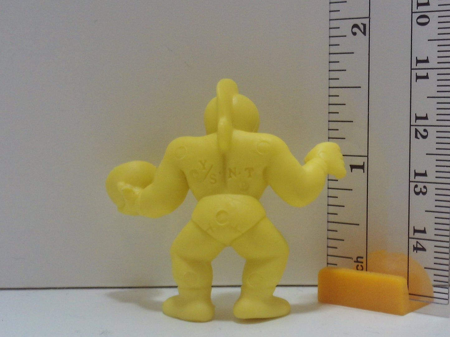 Kinkeshi Later Part Yellow Kinnikuman Keshi