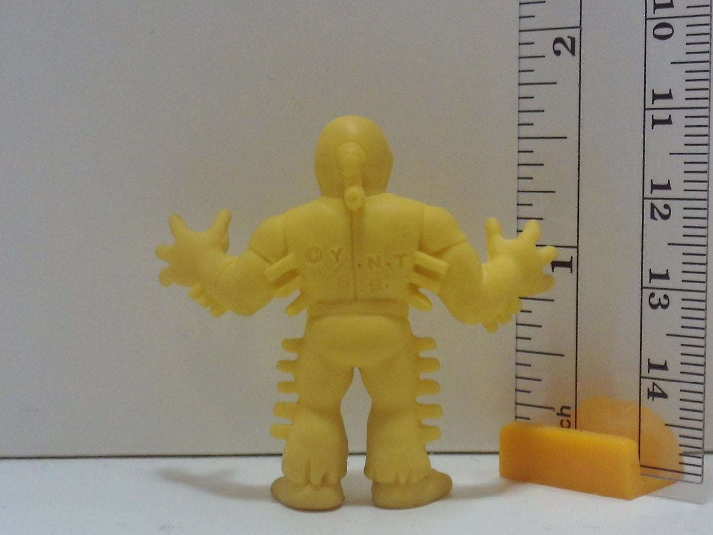 Kinkeshi Later Part Yellow Kinnikuman Keshi