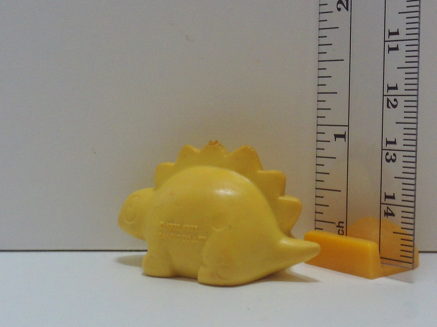 Sanrio Hello Kitty Keshi