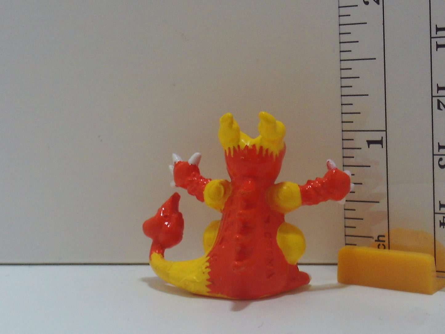 Pokemon Painted Keshi Figure