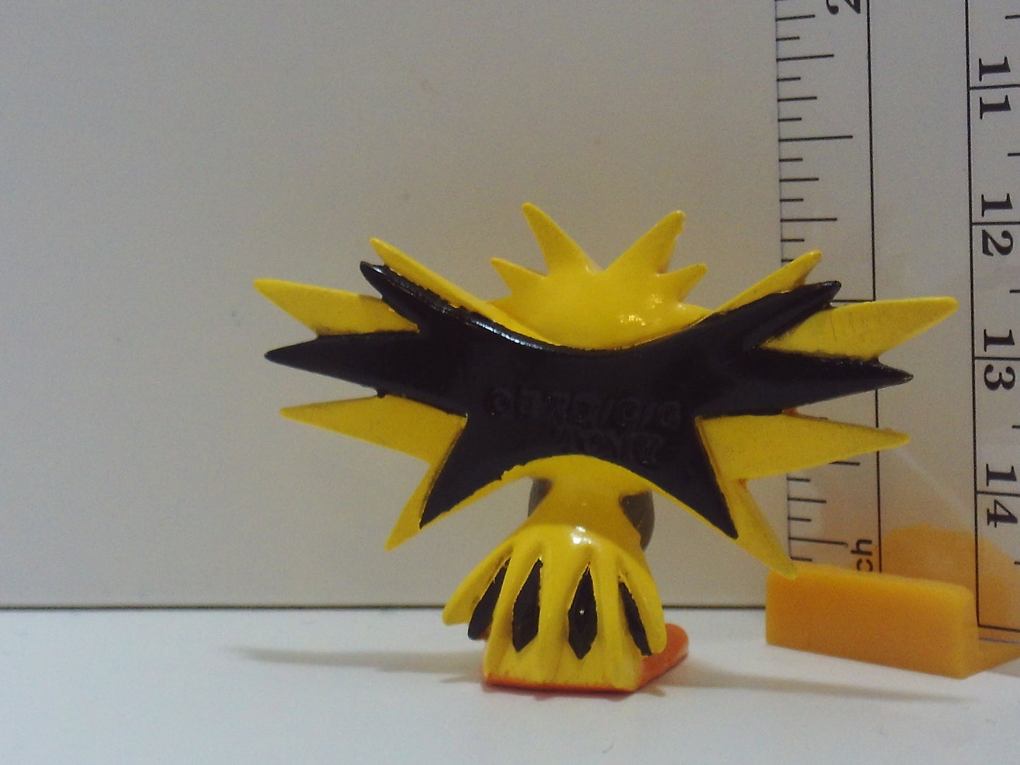 Pokemon Painted Keshi Figure