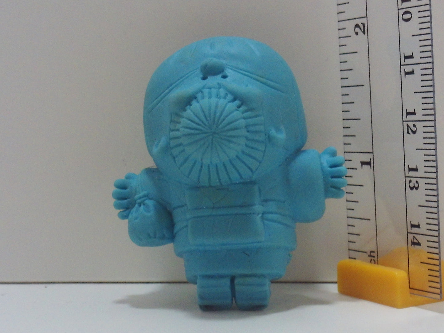 Biting Grandma Keshi