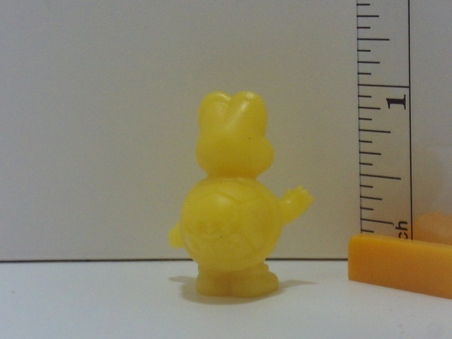 Mario - Yoshi's Island Keshi