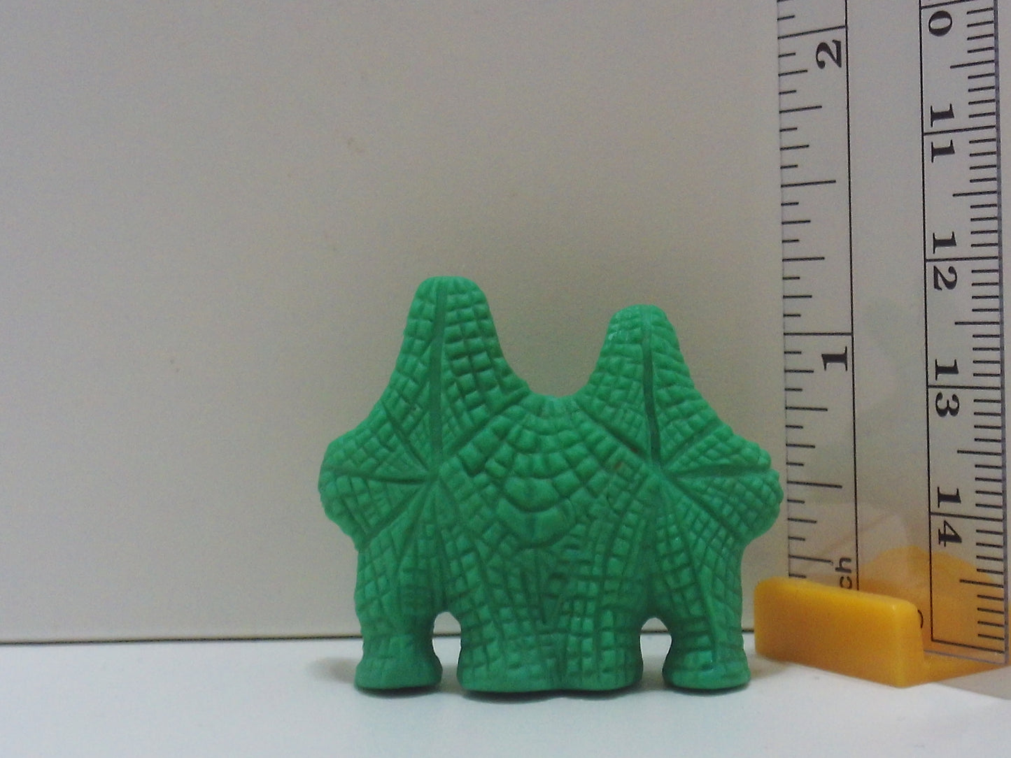 Standard Kaiju Keshi