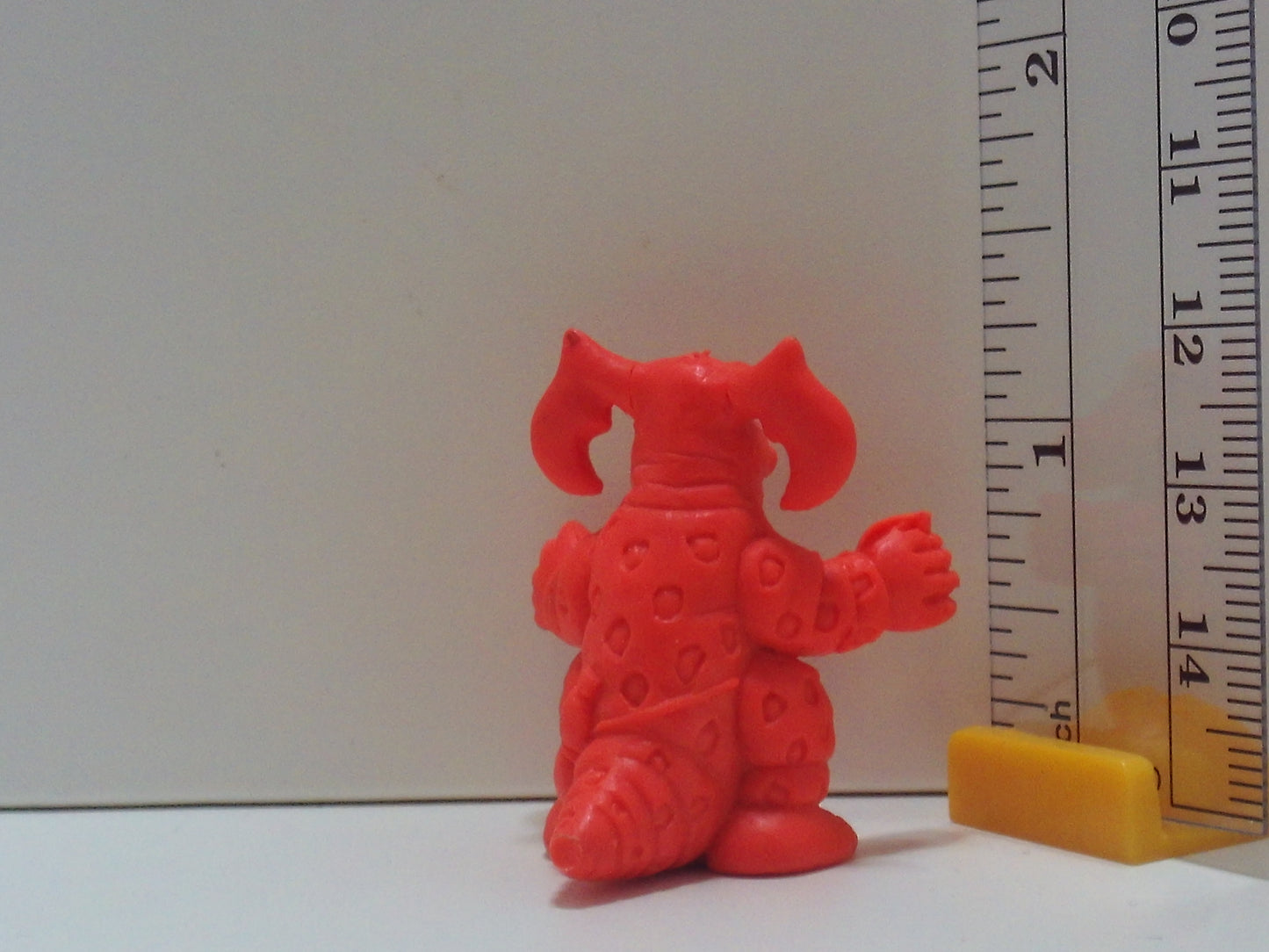 Standard Kaiju Keshi