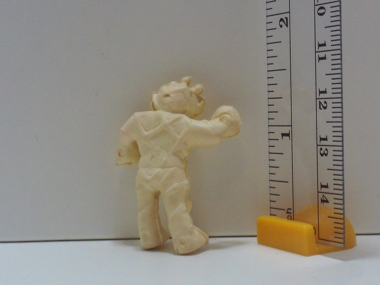 Standard Kaiju Keshi