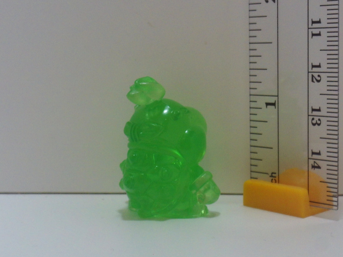 Yoshi's Island Clear Acrylic Game Figure