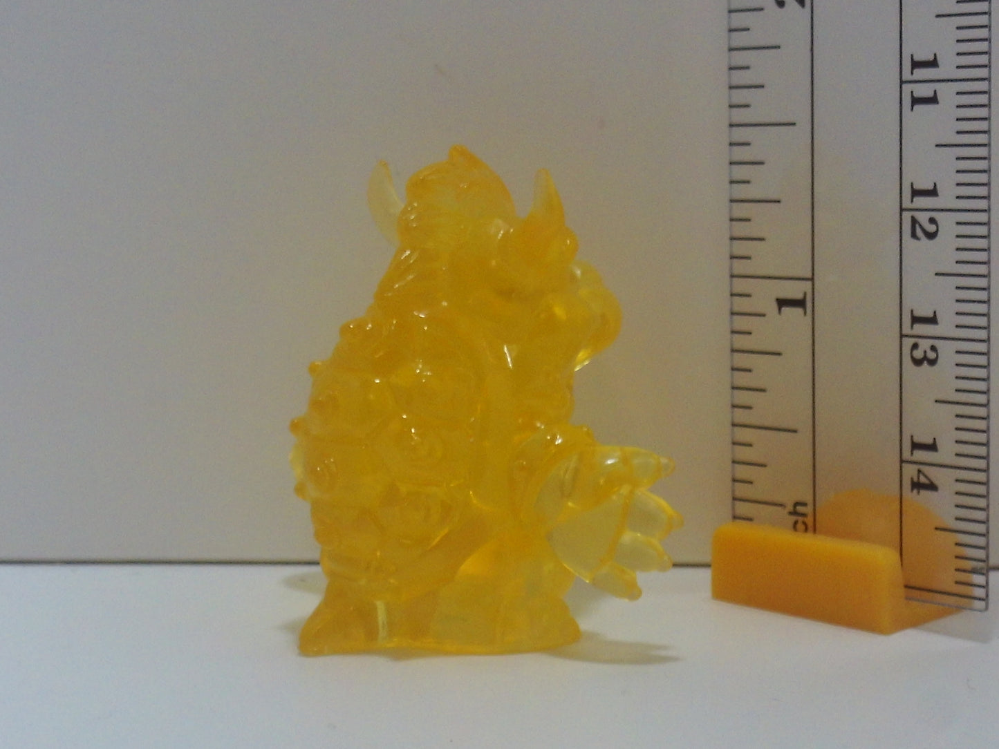 Yoshi's Island Clear Acrylic Game Figure