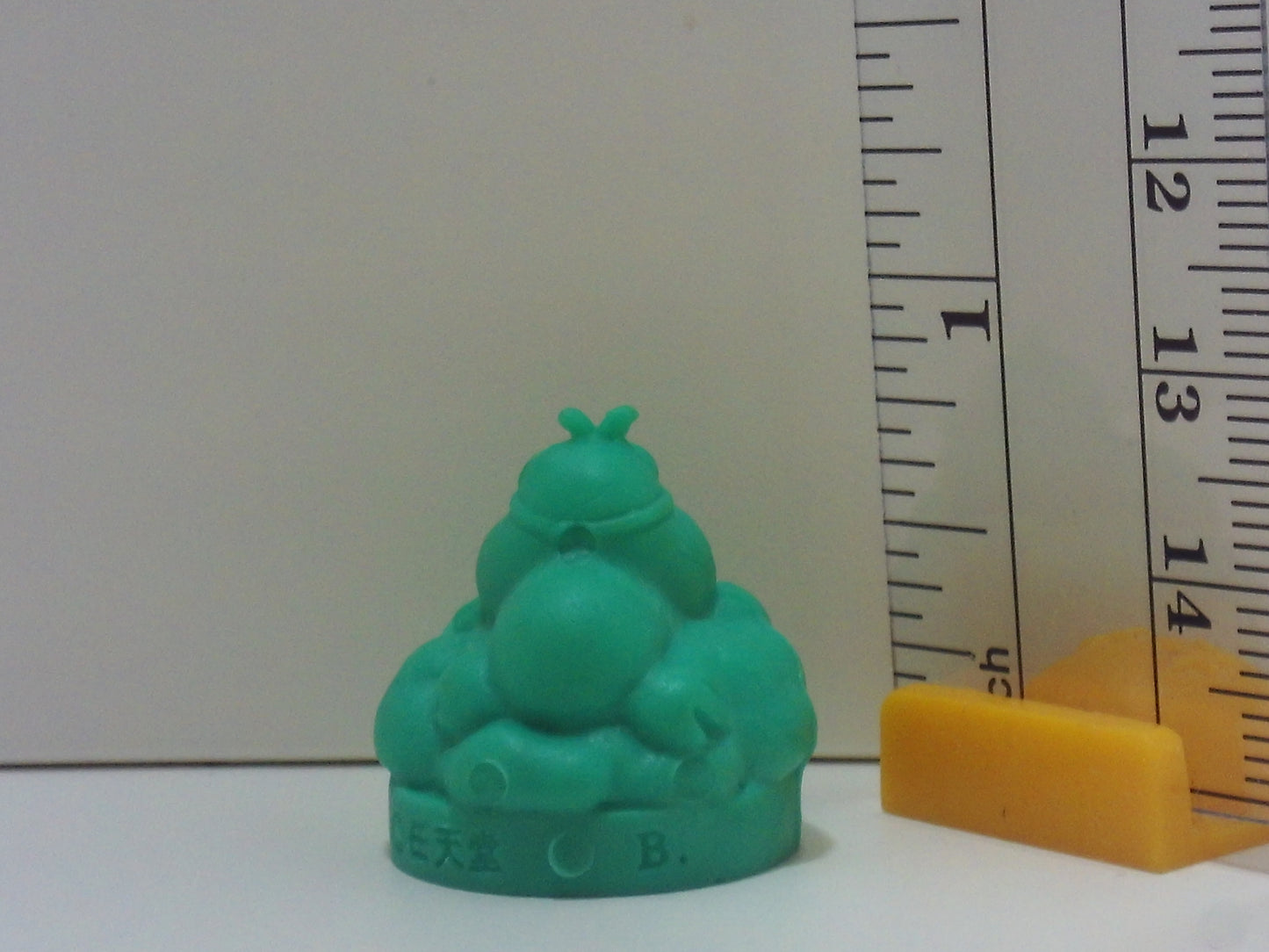 Super Mario Bros Pedestal Keshi