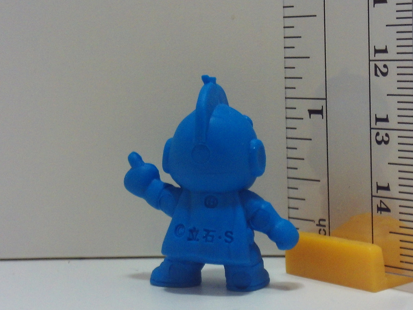 Superman Kintaman Keshi Figure