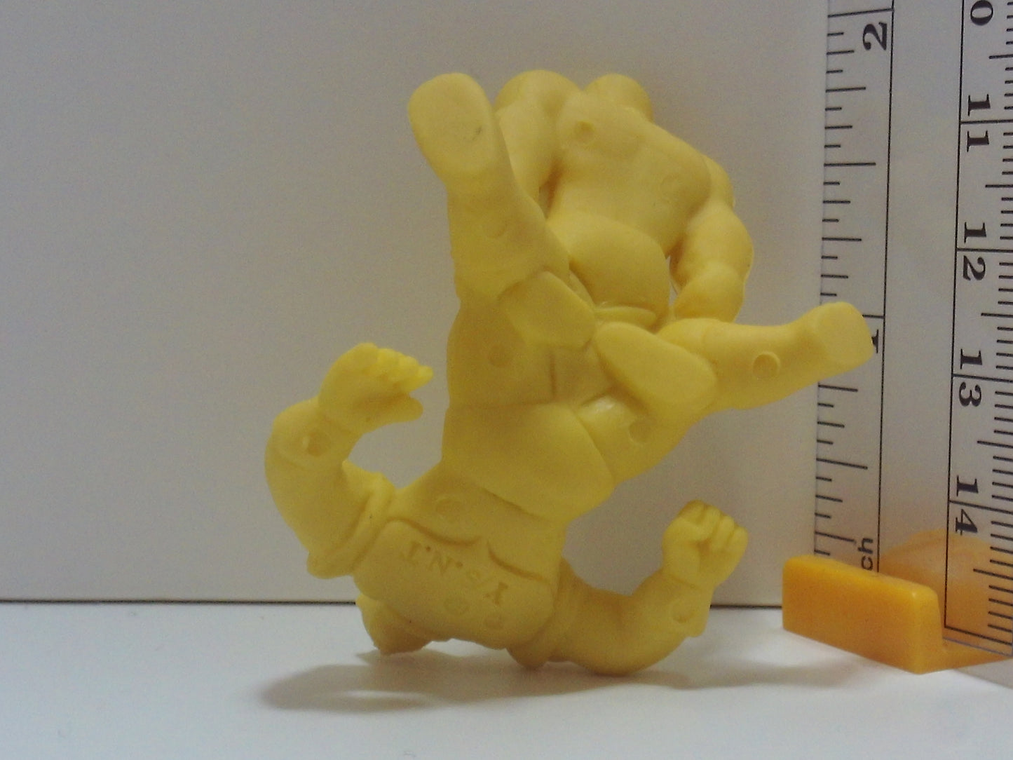 Yellow Technique Kinnikuman Keshi