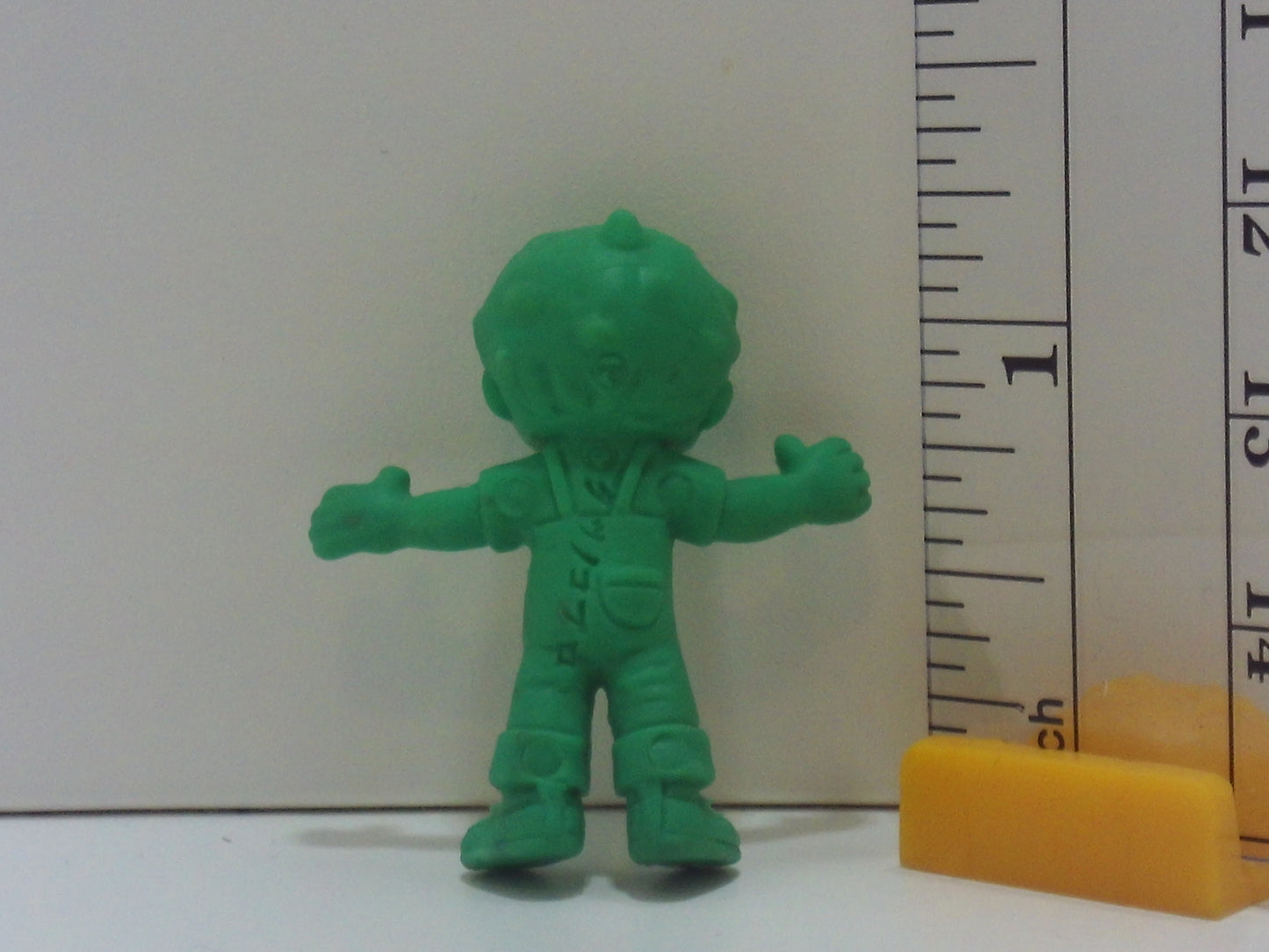 Bandai Gold Lightan Keshi Figure