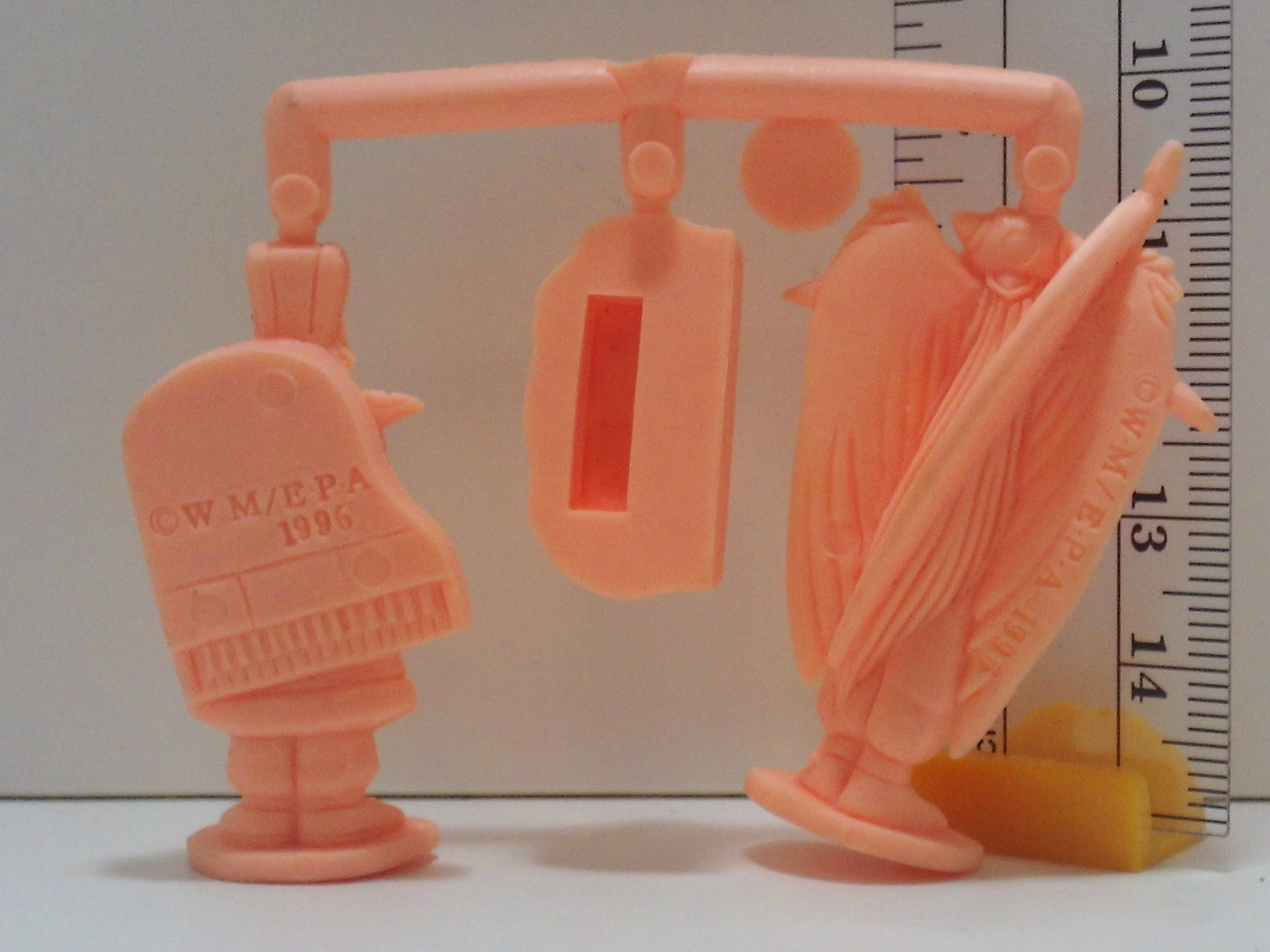 Violinist of Hameln Keshi