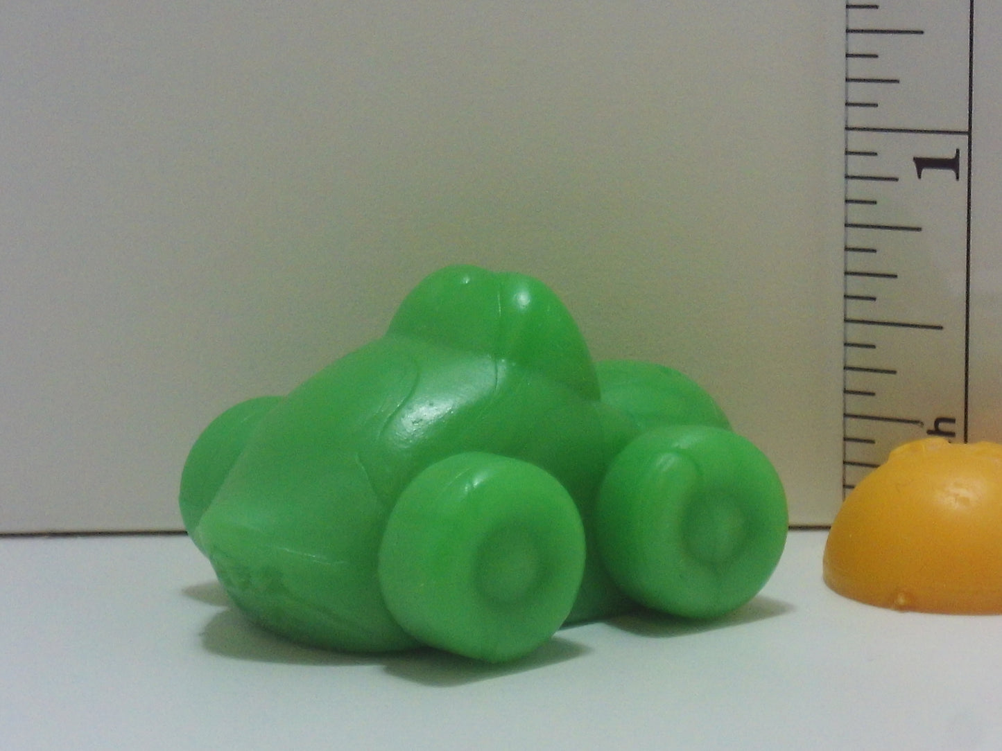 Mario - Yoshi's Island Keshi - Japanese Rubber Keshi Keshigomu Anime Manga Video Game figure Takarabako at Kingkeshi.com