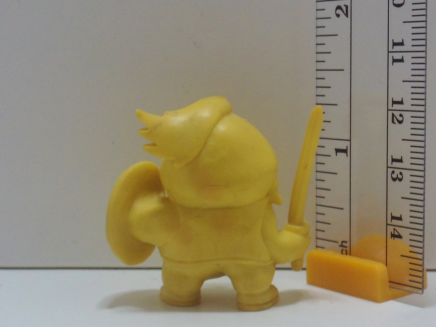 Bikkuriman Keshi