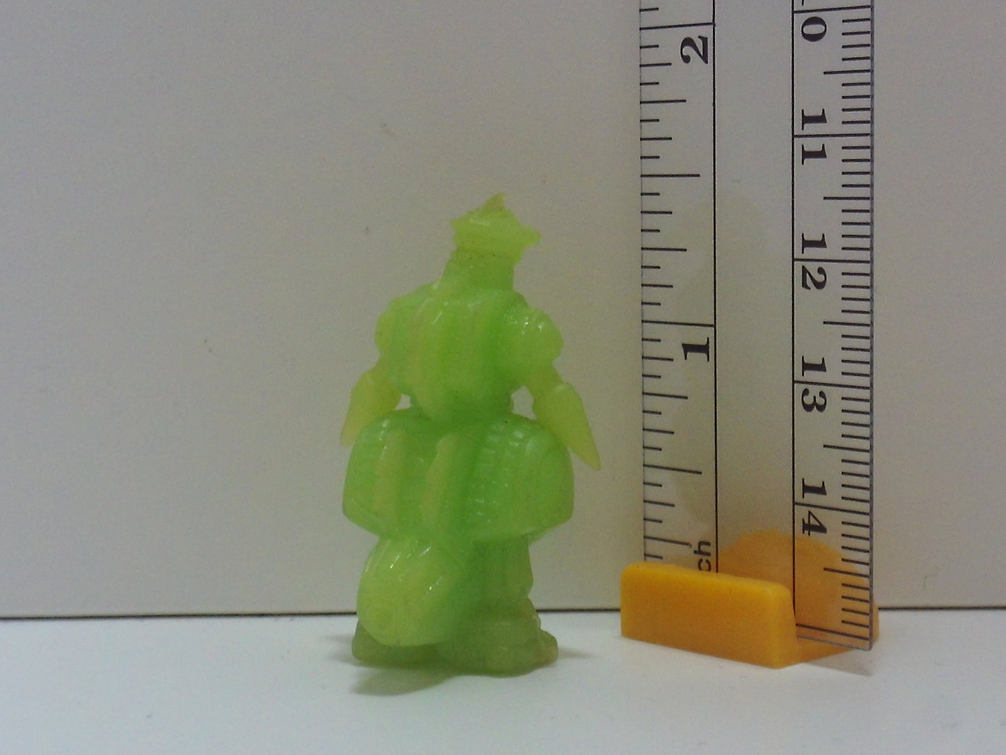 Standard Kaiju Keshi