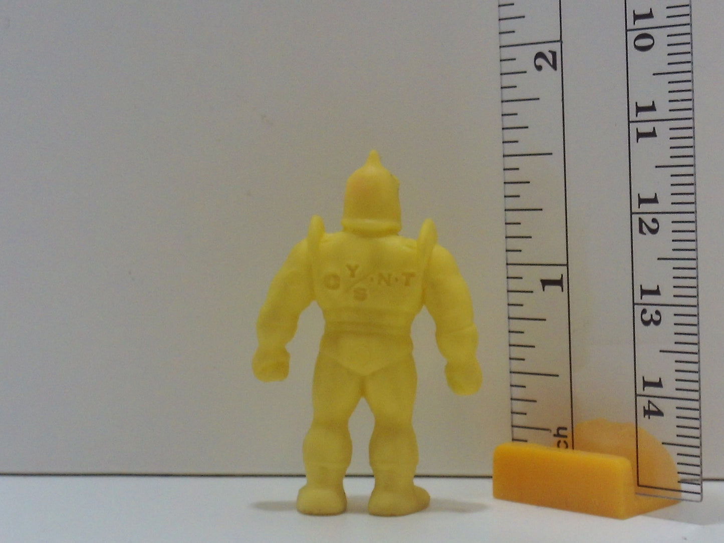 Kinkeshi Later Part Yellow Kinnikuman Keshi