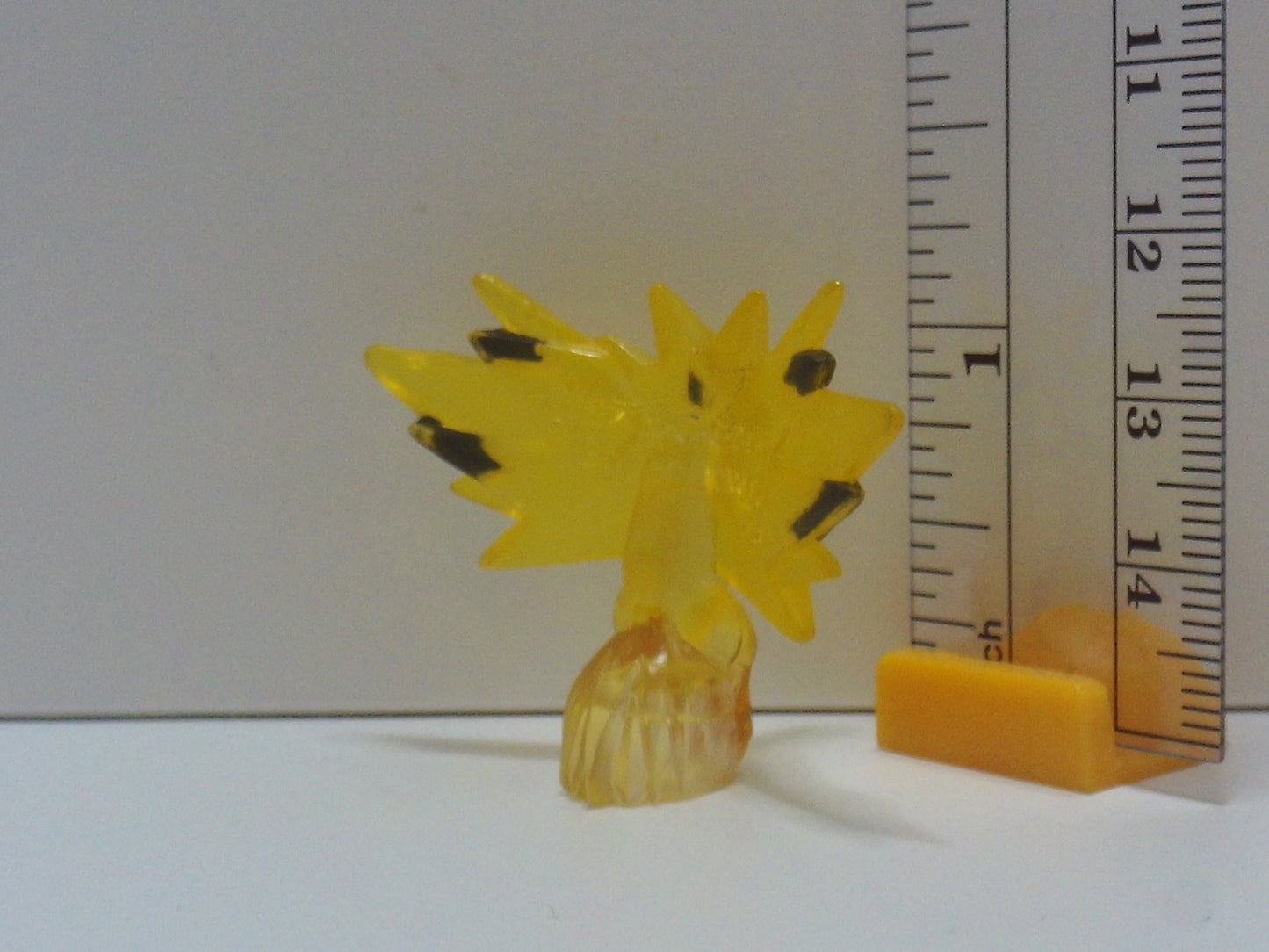 Pokemon Painted Keshi Figure